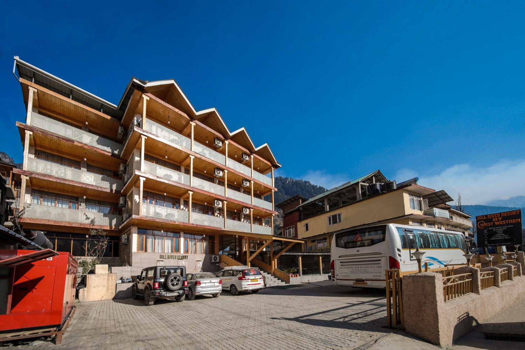 West Western Resort Manali #Neartomallroad #Gym #Lawn #Playingzone #Pooltable #Kidsfriendly #Mountainview #Tabletennis #Familyfriendly #Privateparking Dış mekan fotoğraf