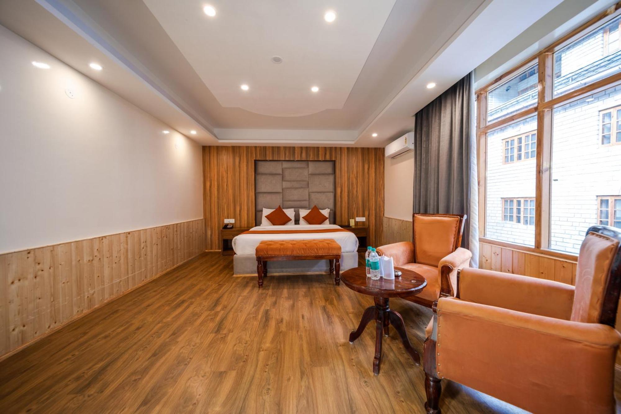 West Western Resort Manali #Neartomallroad #Gym #Lawn #Playingzone #Pooltable #Kidsfriendly #Mountainview #Tabletennis #Familyfriendly #Privateparking Dış mekan fotoğraf